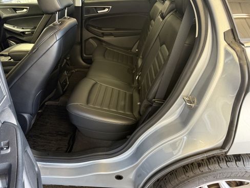 Used 2024 Ford Edge SEL image 19