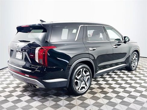 Used 2023 Hyundai Palisade Limited image 23