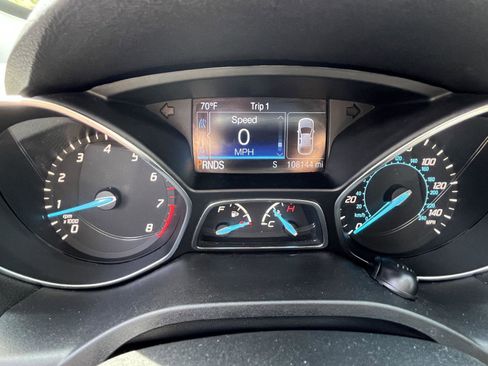 Used 2016 Ford Escape SE AWD/4WD image 4