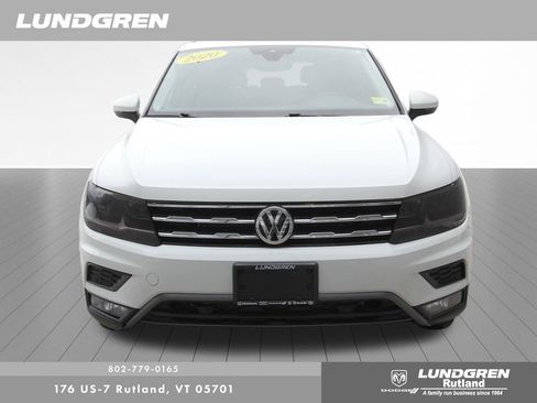 Used 2020 Volkswagen Tiguan SEL w/ 3rd Row Seat Package image 50