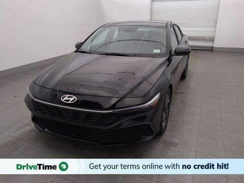 Used 2025 Hyundai Elantra Sport FWD image 1