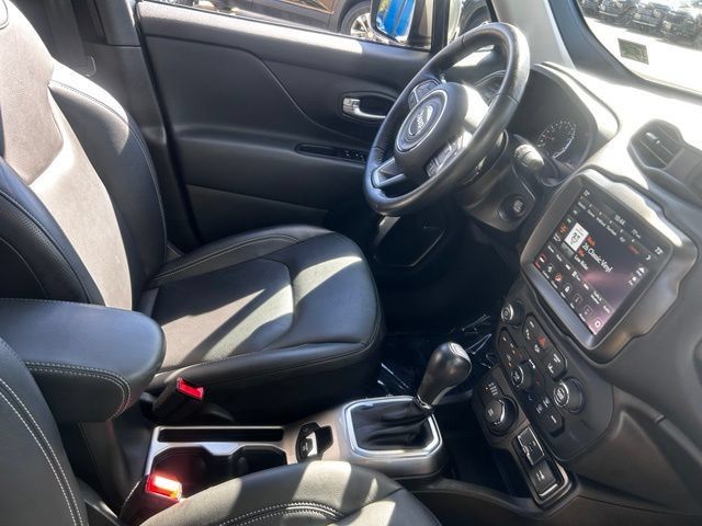 Used 2021 Jeep Renegade Limited w/ Sun & Sound Group AWD/4WD image 21