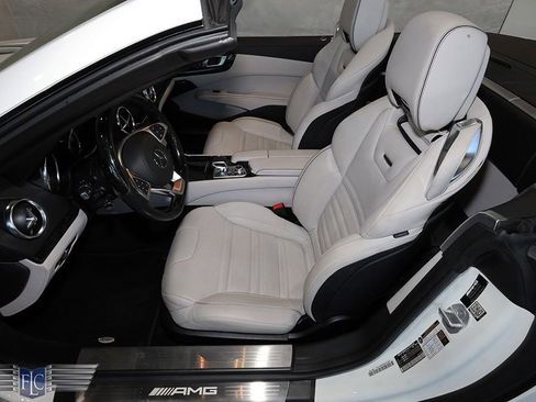 Used 2017 Mercedes-Benz SL 63 AMG image 13