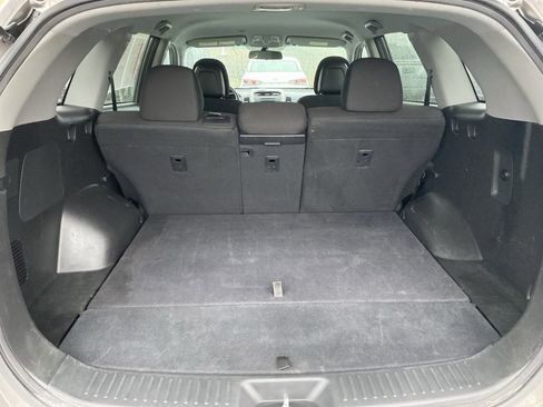 Used 2015 Kia Sorento LX image 16