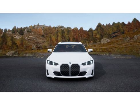 New 2026 BMW 430i image 3