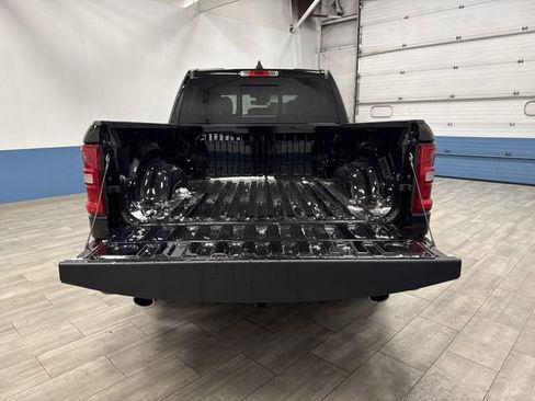 New 2026 RAM 1500 4x4 Crew Cab image 13