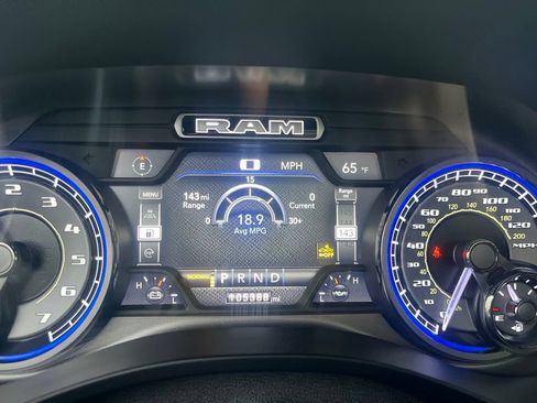 Used 2020 RAM 1500 Limited AWD/4WD image 2