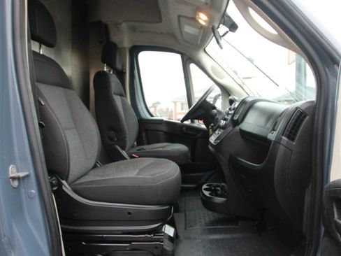 Used 2018 RAM ProMaster 2500 image 10