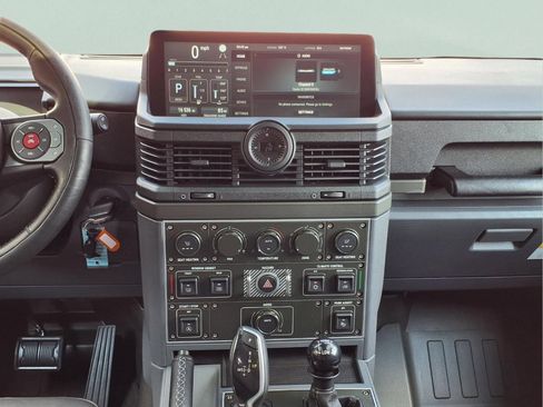 Used 2025 INEOS Grenadier Station Wagon AWD/4WD image 18