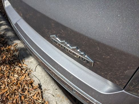 Used 2019 Chevrolet Traverse High Country AWD/4WD image 22