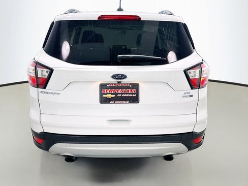 Used 2018 Ford Escape SE image 7