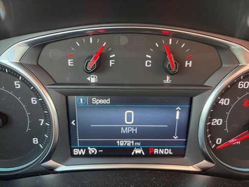 Used 2023 Chevrolet Equinox LT FWD image 9