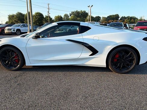 New 2027 Chevrolet Corvette Stingray Coupe w/ 1LT RWD image 12