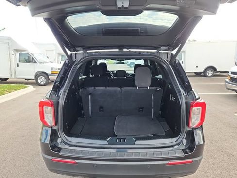 Used 2020 Ford Explorer XLT w/ Comfort Package AWD/4WD image 31