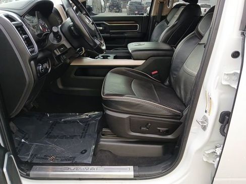 Used 2022 RAM 3500 Laramie image 39