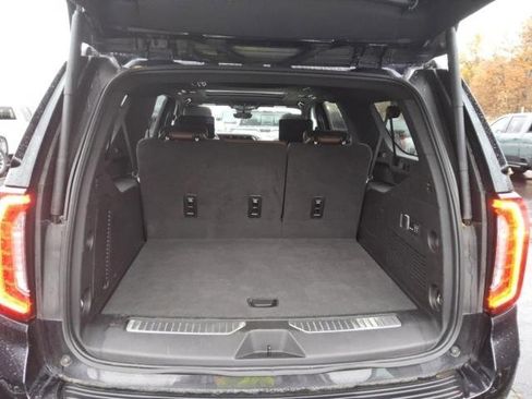 Certified 2024 GMC Yukon XL Denali Ultimate image 9