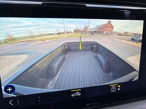 Certified 2023 GMC Sierra 1500 AT4X image 33