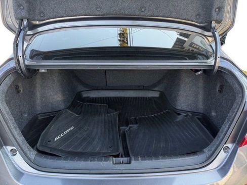 Used 2021 Honda Accord Touring image 26