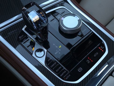 Used 2023 BMW M850i xDrive Convertible image 67