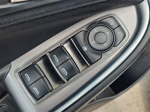 Used 2016 Chevrolet Malibu LT FWD image 23