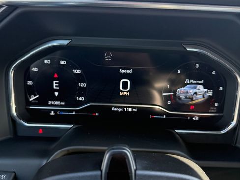 Used 2024 GMC Sierra 1500 Denali Ultimate image 41