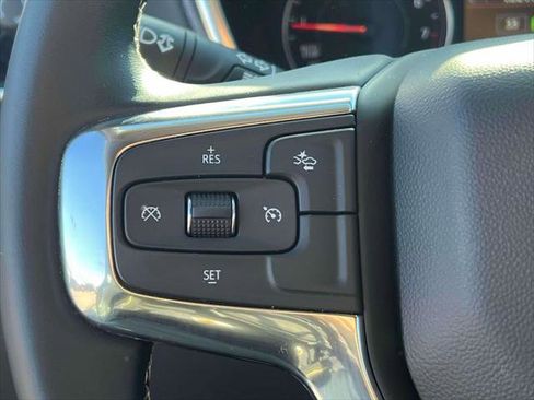 Used 2025 Chevrolet Blazer LT image 22