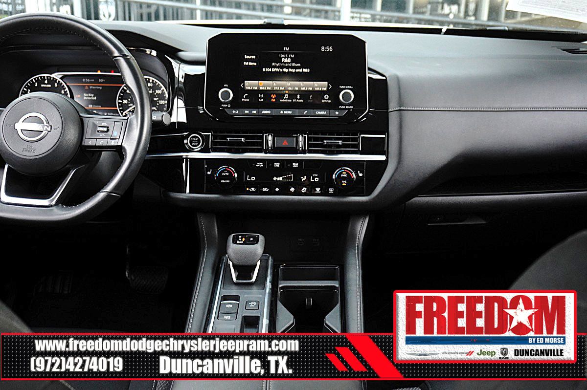 Used 2024 Nissan Pathfinder SV FWD image 20