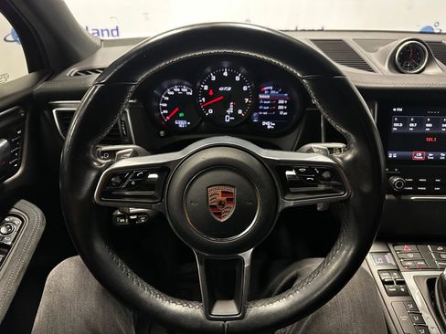 Used 2018 Porsche Macan GTS image 39