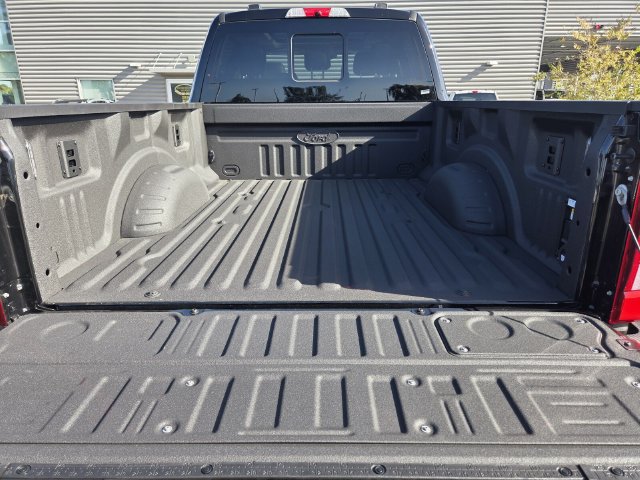 Used 2026 Ford F250 Platinum w/ Platinum Plus Package AWD/4WD image 16