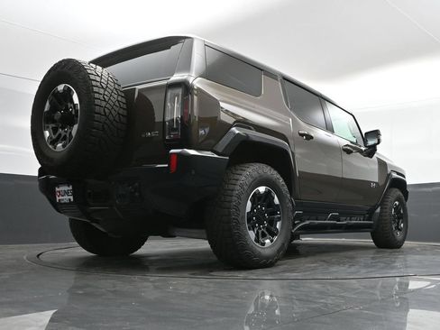 Used 2024 GMC Hummer EV 3X w/ Extreme Off-Road Package AWD/4WD image 51