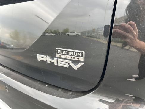 Used 2024 Mitsubishi Outlander SEL image 14