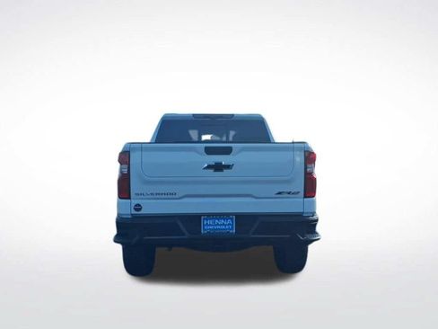 New 2026 Chevrolet Silverado 1500 ZR2 AWD/4WD image 4