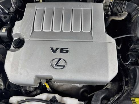Used 2014 Lexus ES 350 w/ Luxury Package FWD image 41