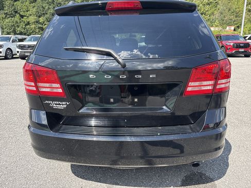Used 2018 Dodge Journey SE FWD image 5