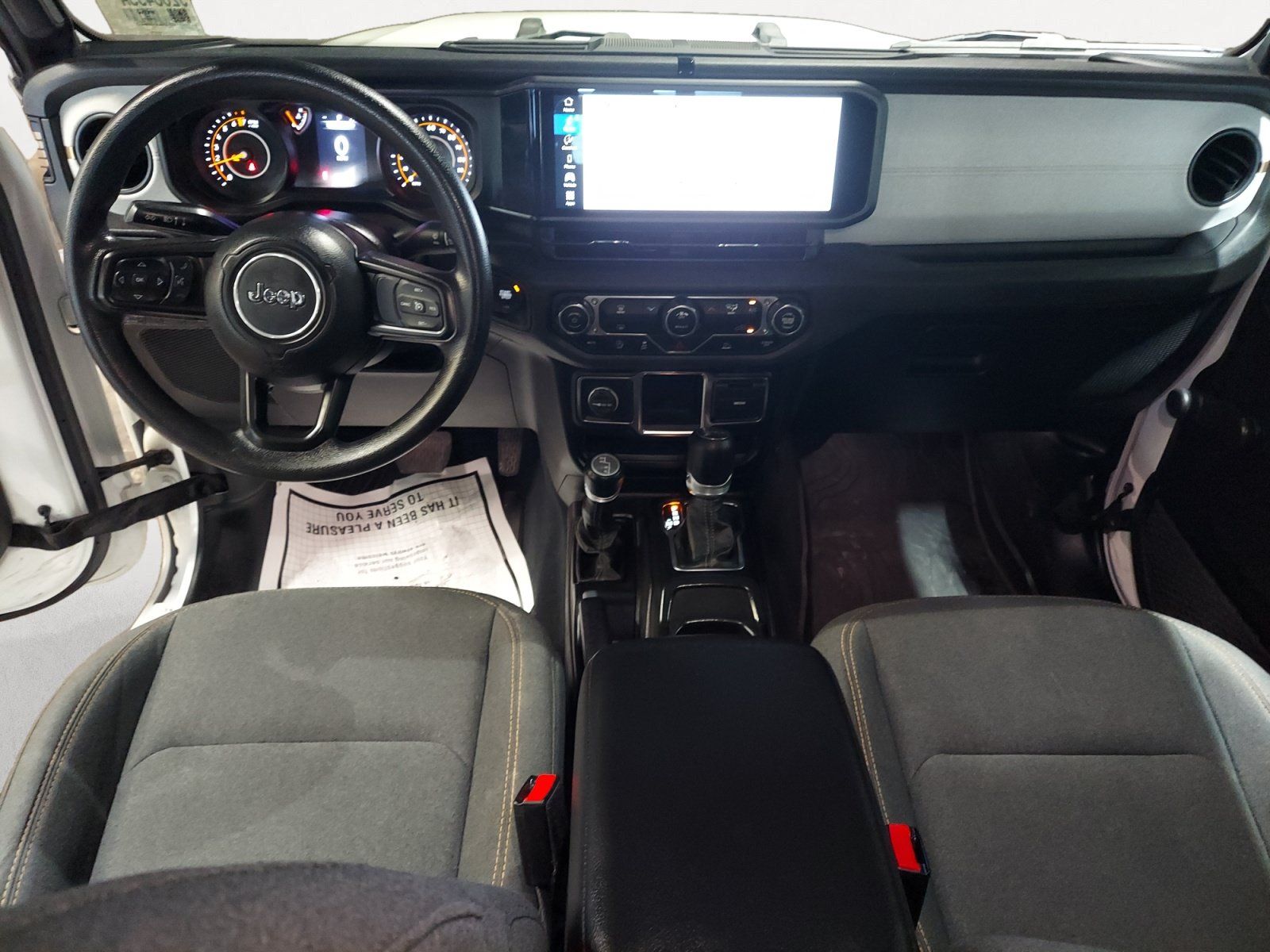Used 2024 Jeep Gladiator Sport AWD/4WD image 3