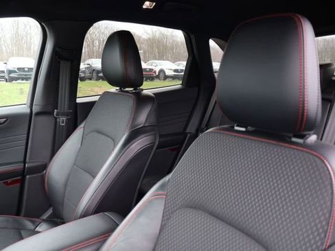 Used 2024 Ford Escape ST-Line w/ Tech Pack #1 image 10