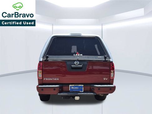 Used 2021 Nissan Frontier SV RWD image 13