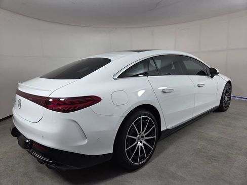 Certified 2022 Mercedes-Benz EQS 450+ Sedan image 5