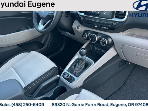 New 2026 Hyundai Venue SEL FWD image 18
