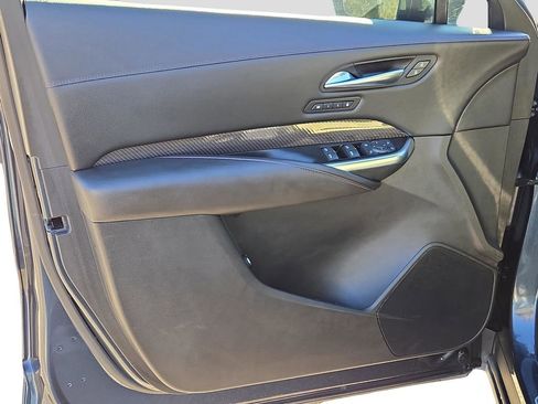 Used 2019 Cadillac XT4 Sport image 15