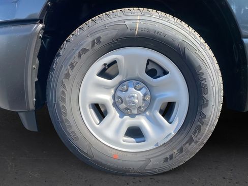 New 2025 RAM 1500 Tradesman image 9