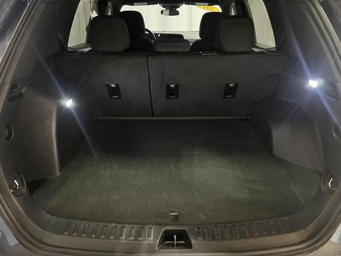 Used 2025 Chevrolet Equinox LT FWD image 26