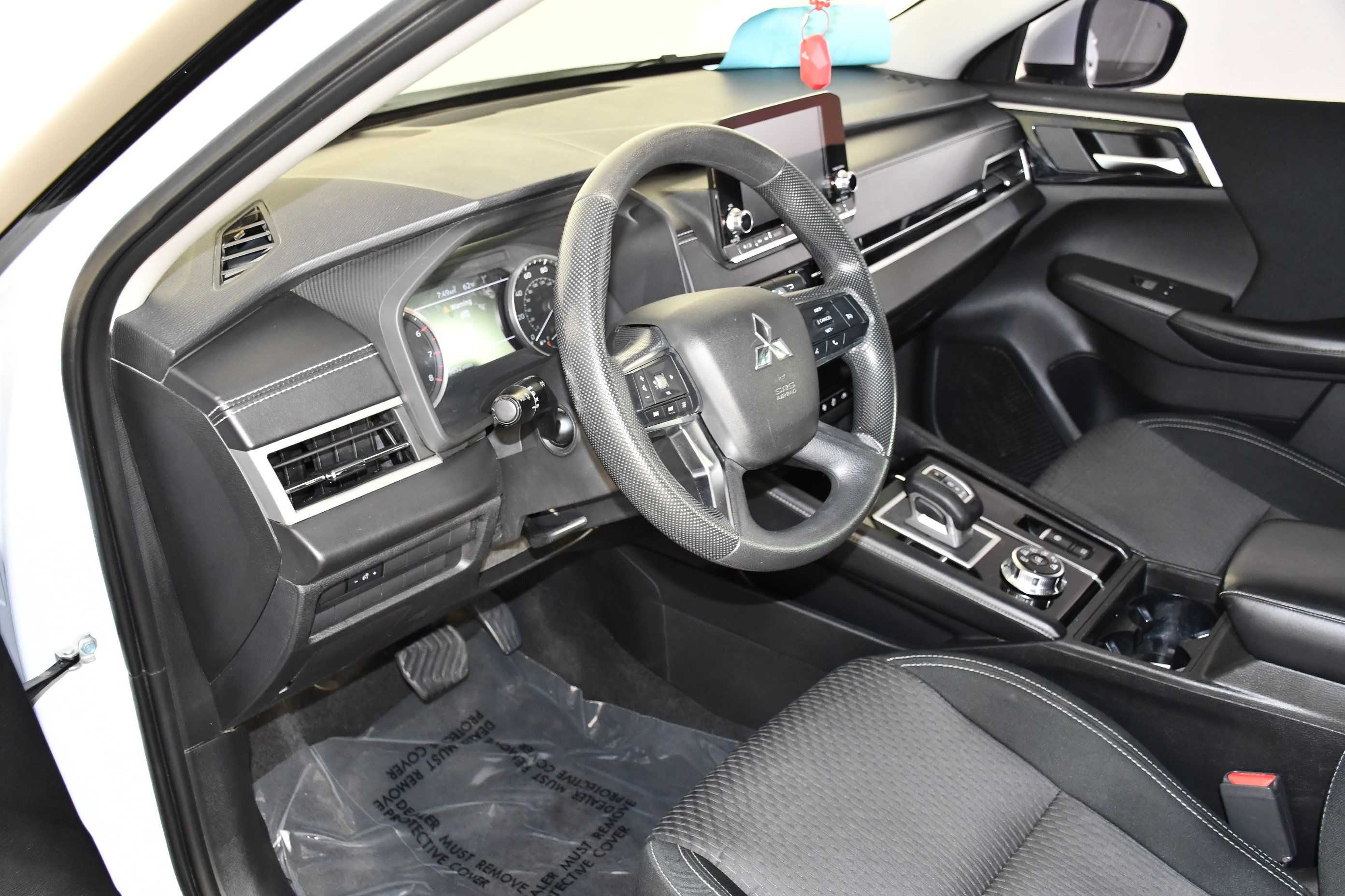 Used 2022 Mitsubishi Outlander ES AWD/4WD image 26