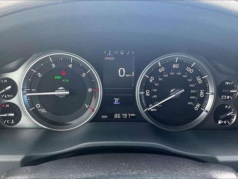 Used 2019 Toyota Land Cruiser AWD/4WD image 22