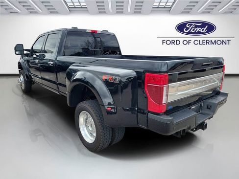 Used 2022 Ford F450 Platinum w/ FX4 Off-Road Package image 3