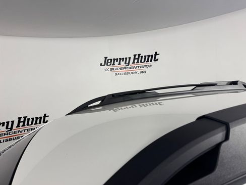 Used 2024 Subaru Outback Premium image 12