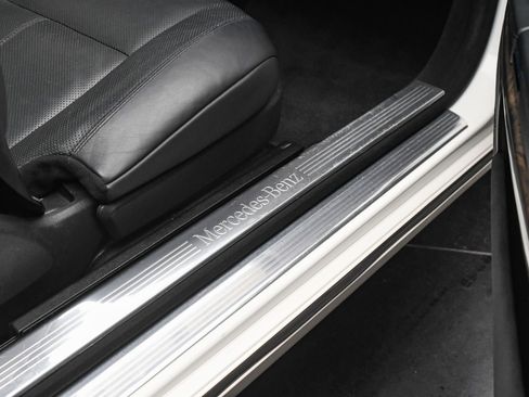 Used 2014 Mercedes-Benz CL 550 4MATIC image 49