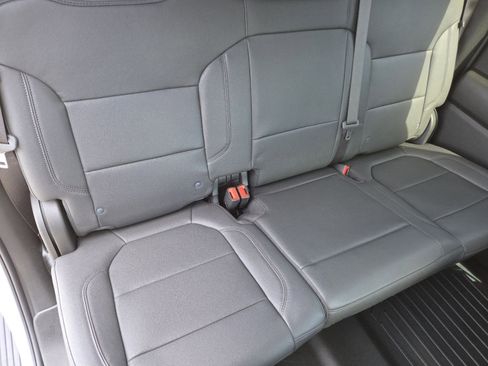 Used 2023 GMC Sierra 2500 Pro w/ Gooseneck/5TH Wheel Package image 22