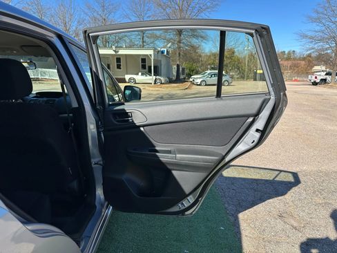 Used 2012 Subaru Impreza 2.0i Premium w/ All-Weather Pkg image 15