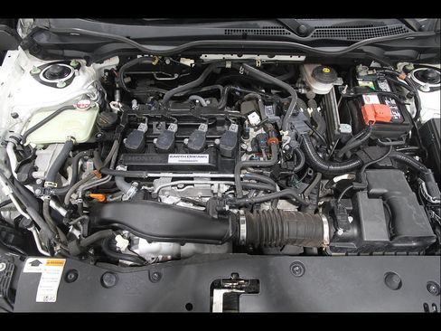Used 2017 Honda Civic Sport image 19